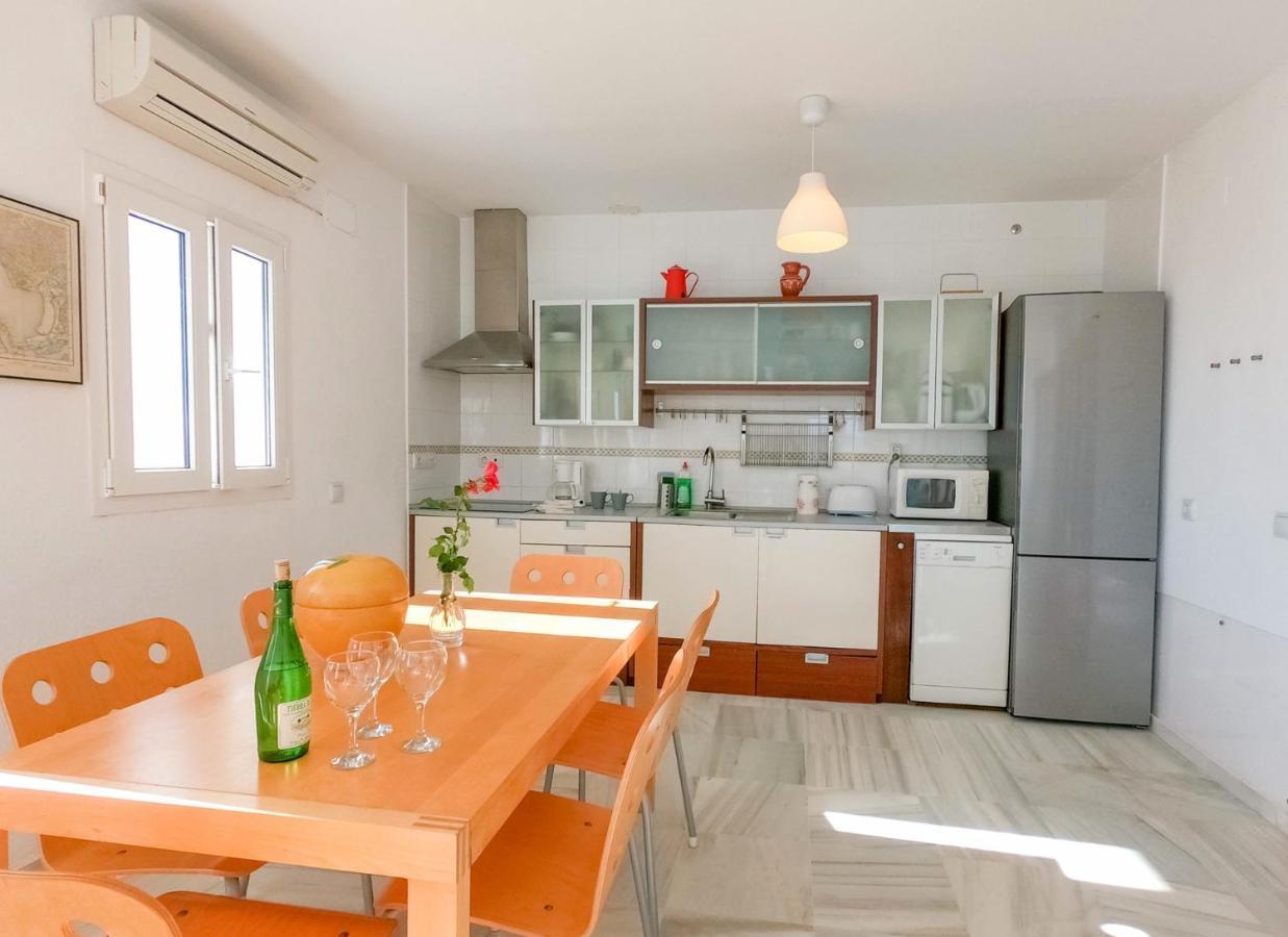 Apartamento tipo penthouse con enorme terraza y vistas al mar Conil De La Frontera Exterior foto